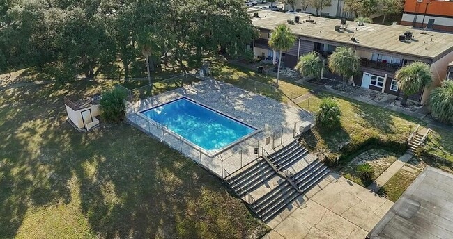 408 Marshall Ct in Fort Walton Beach, FL - Building Photo - Building Photo