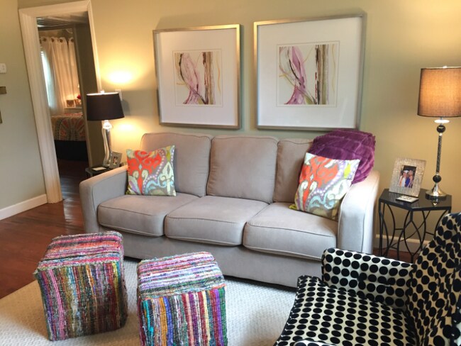 529 Whitham Ave in Fayetteville, AR - Foto de edificio - Building Photo