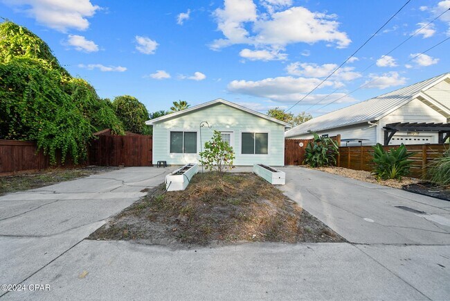 property at 13906 Pelican St