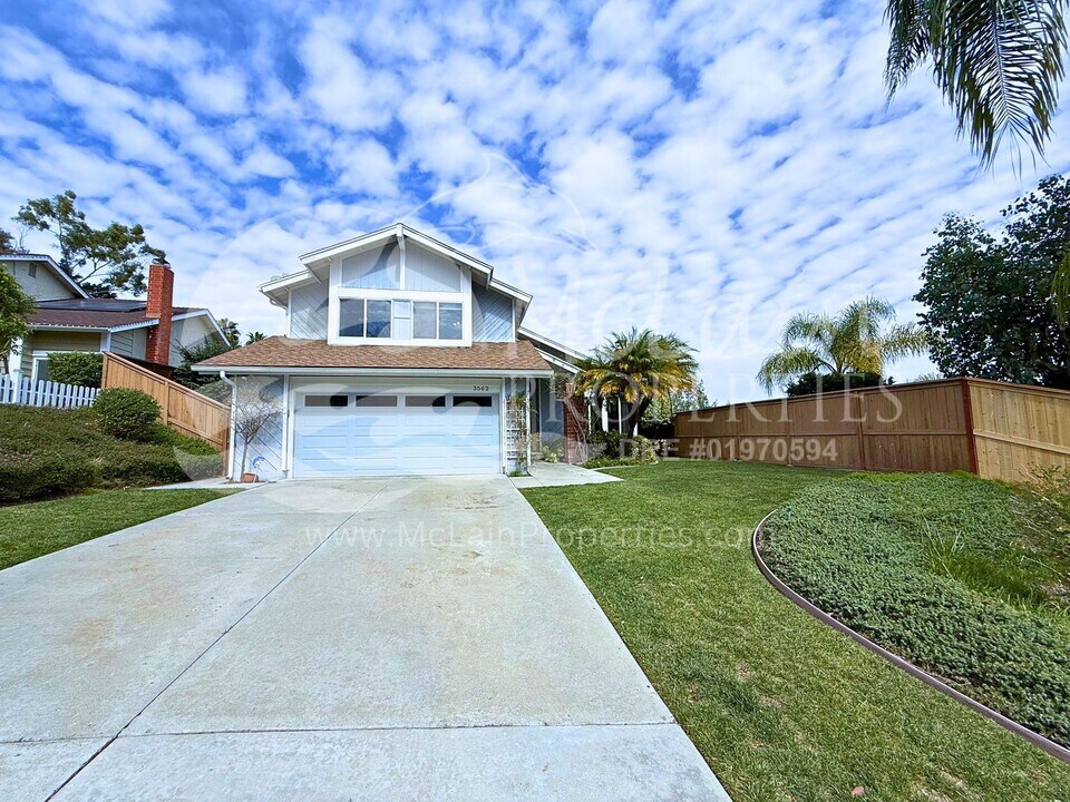 3562 Sea Ridge Rd in Oceanside, CA - Building Photo