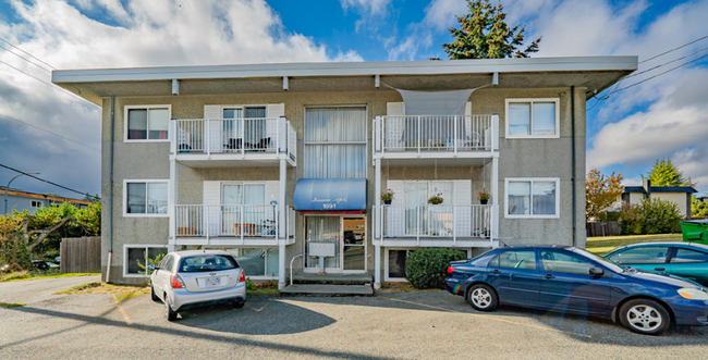 1691-1695 Boundary Av in Nanaimo, BC - Building Photo - Building Photo