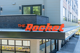 The Rocket in Seattle, WA - Foto de edificio - Building Photo