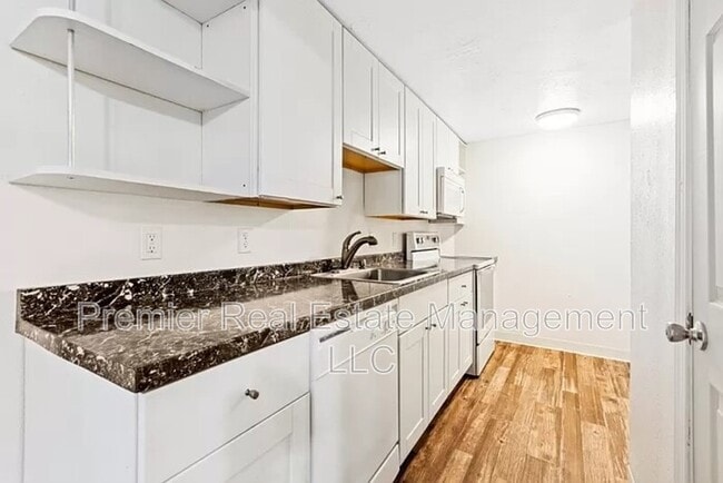 768 S Krameria St in Denver, CO - Building Photo - Building Photo