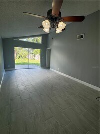 7843 Copperfield Ct in Orlando, FL - Foto de edificio - Building Photo