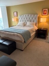 1640 Maple Ave, Unit 1505 in Evanston, IL - Building Photo - Building Photo
