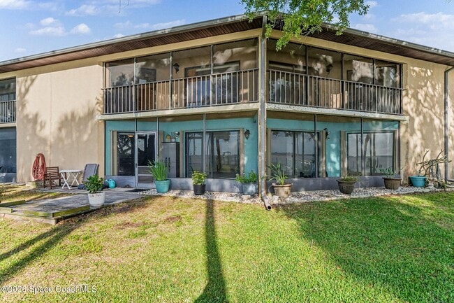 property at 100 Canebreakers Dr