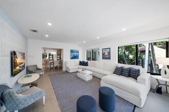 114 5th Dilido Terrace in Miami Beach, FL - Building Photo - Building Photo