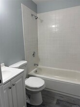 5 Whitney Ln in Coram, NY - Building Photo - Building Photo