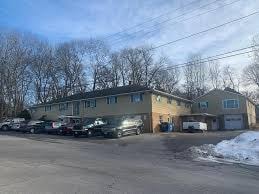 43 Morris St, Unit 3 in Webster, MA - Building Photo - Building Photo