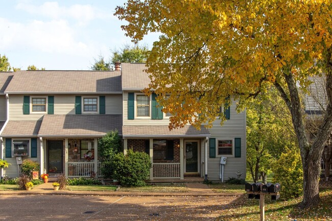 property at 116 Maple Way N