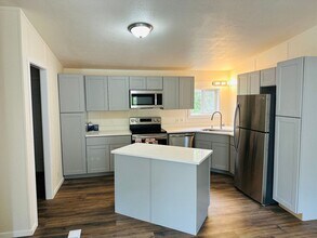 14401 NE 319th St in Battle Ground, WA - Building Photo - Building Photo