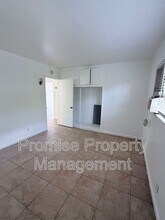 303-307 S Myers St in Oceanside, CA - Building Photo - Building Photo