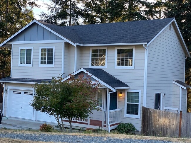 property at 108 NE Albion St