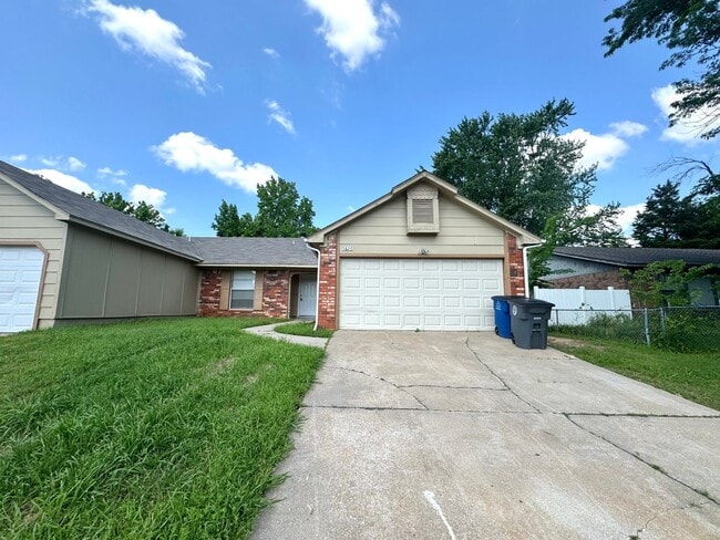 property at 5826 S 87th E Ave