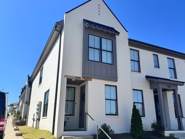 property at 698 Miramar Ln