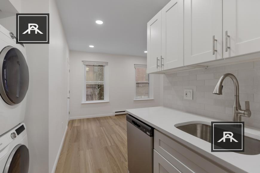 96 St Botolph St in Boston, MA - Building Photo