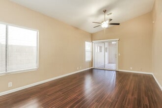 19415 N 77th Ave in Glendale, AZ - Building Photo - Building Photo