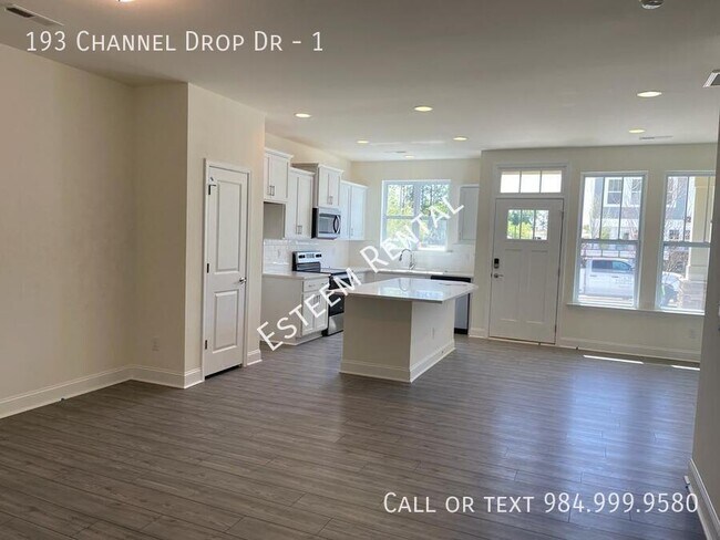 193 Channel Drop Dr in Clayton, NC - Building Photo - Building Photo