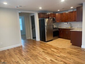 271 Main St in Hackettstown, NJ - Building Photo - Building Photo