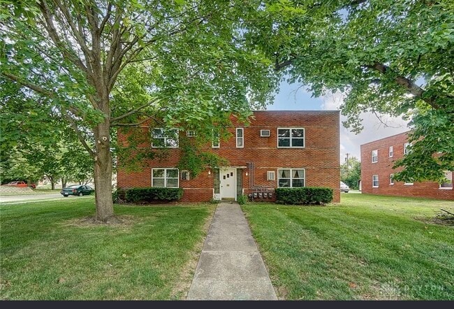 601 Hadley Ave, Unit Apt4