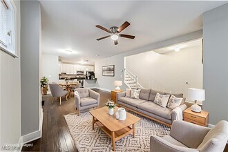 11204 Clifton Blvd in Cleveland, OH - Building Photo - Building Photo