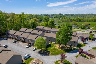 Boones Creek Village Townhomes in Jonesborough, TN - Foto de edificio - Building Photo