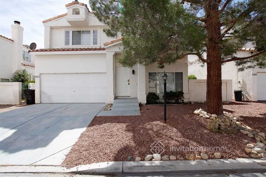 3431 Mariner Beach Dr in Las Vegas, NV - Building Photo