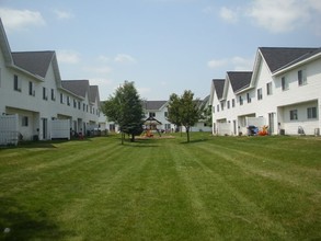 Buffalo Ridge in Buffalo, MN - Building Photo - Building Photo