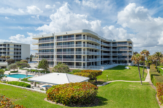 Meridian in Palm Beach, FL - Building Photo - Building Photo