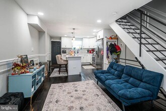 912 Cantrell St in Philadelphia, PA - Building Photo - Building Photo