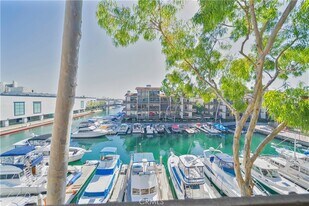 6336 Marina Pacifica Dr N in Long Beach, CA - Building Photo