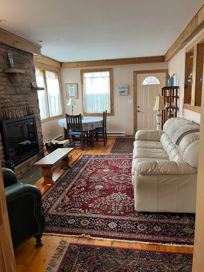 785 Gunton Dr in Fairview, PA - Building Photo - Building Photo