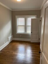 1026 Lakepointe St, Unit 1 in Grosse Pointe Park, MI - Building Photo - Building Photo