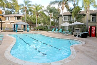 Creek View Condominium Rentals in San Diego, CA - Building Photo - Building Photo