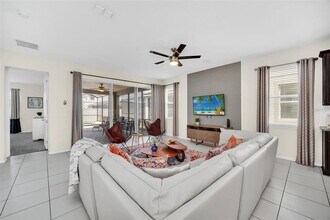 9009 Egret Mls Ter in Kissimmee, FL - Building Photo - Building Photo