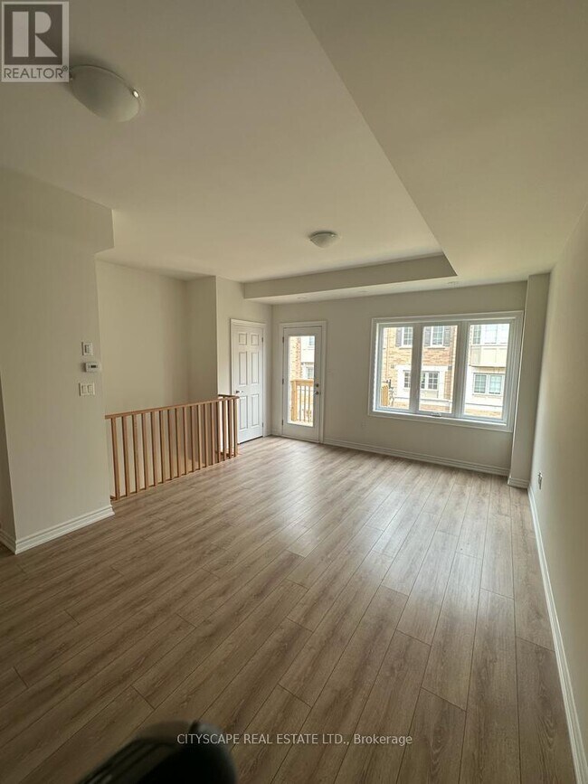 2617 Magdalen Path in Oshawa, ON - Building Photo - Building Photo