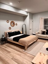 4483 Ocean View Ave in Virginia Beach, VA - Building Photo