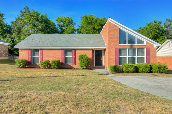 3459 Linderwood Dr in Augusta, GA - Foto de edificio