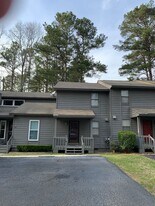 324 Joshua Tree Dr in Martinez, GA - Building Photo