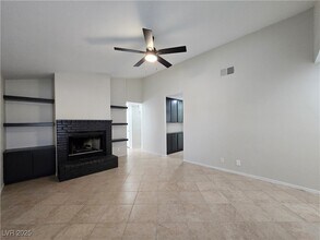 908 Coral Isle Way in Las Vegas, NV - Building Photo - Building Photo