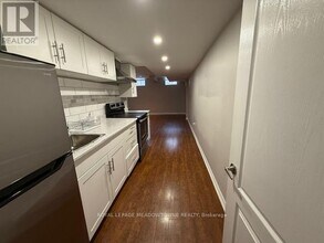 527 Miller Way in Milton, ON - Building Photo - Building Photo