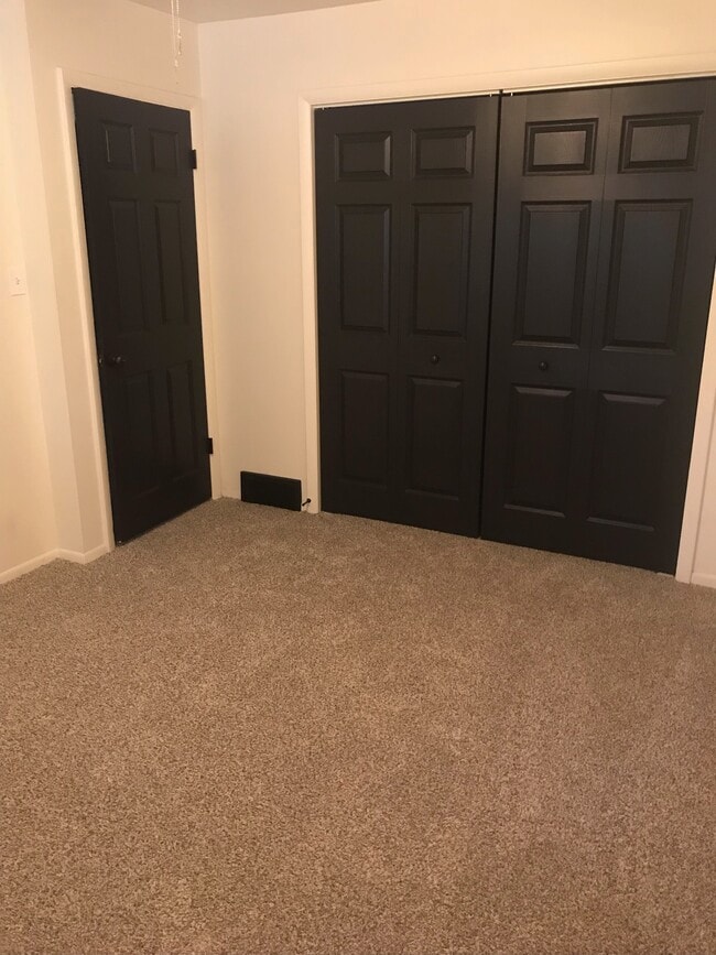 2-422 W Cheyenne Rd in Colorado Springs, CO - Building Photo - Building Photo
