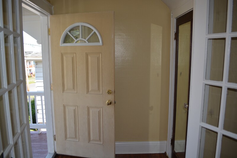 1673 Taylor Ave in Utica, NY - Building Photo