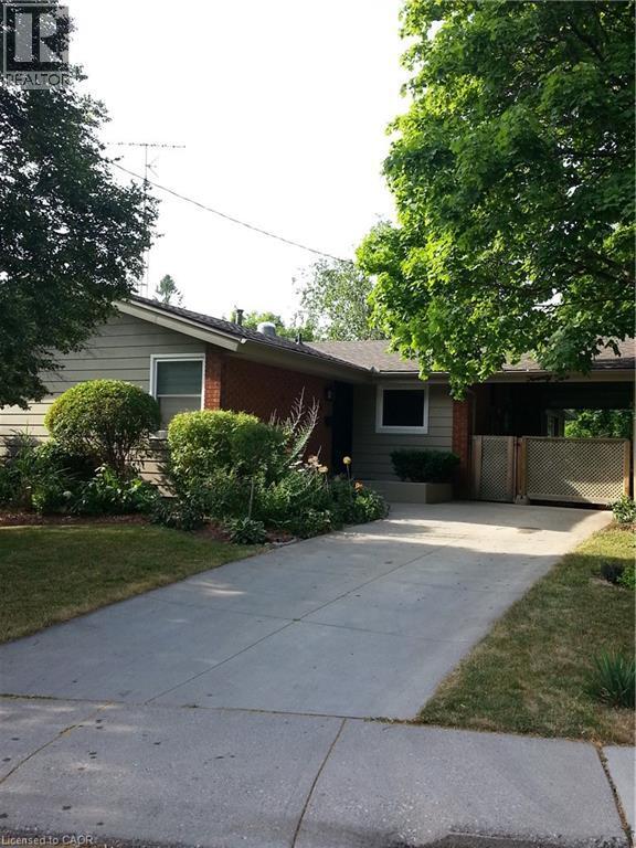 property at 22 Westaway Pl