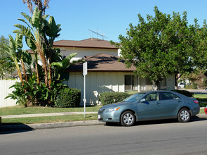 The Verde Street Apartments in Garden Grove, CA - Building Photo - Building Photo