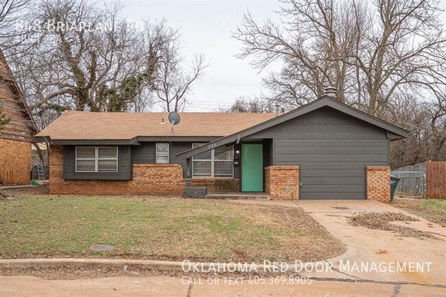 property at 848 Briarlane Rd