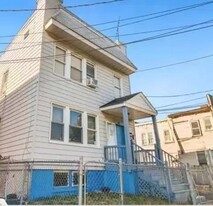 51 Arverne Ter, Unit #2 Apartamentos