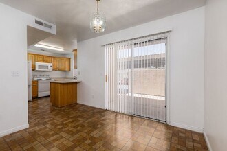 1097 N 1570 W in Saint George, UT - Building Photo - Building Photo