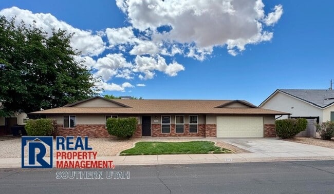 property at 2733 Red Mountain Dr