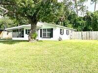 3080 Kirby Dr in Titusville, FL - Foto de edificio - Building Photo